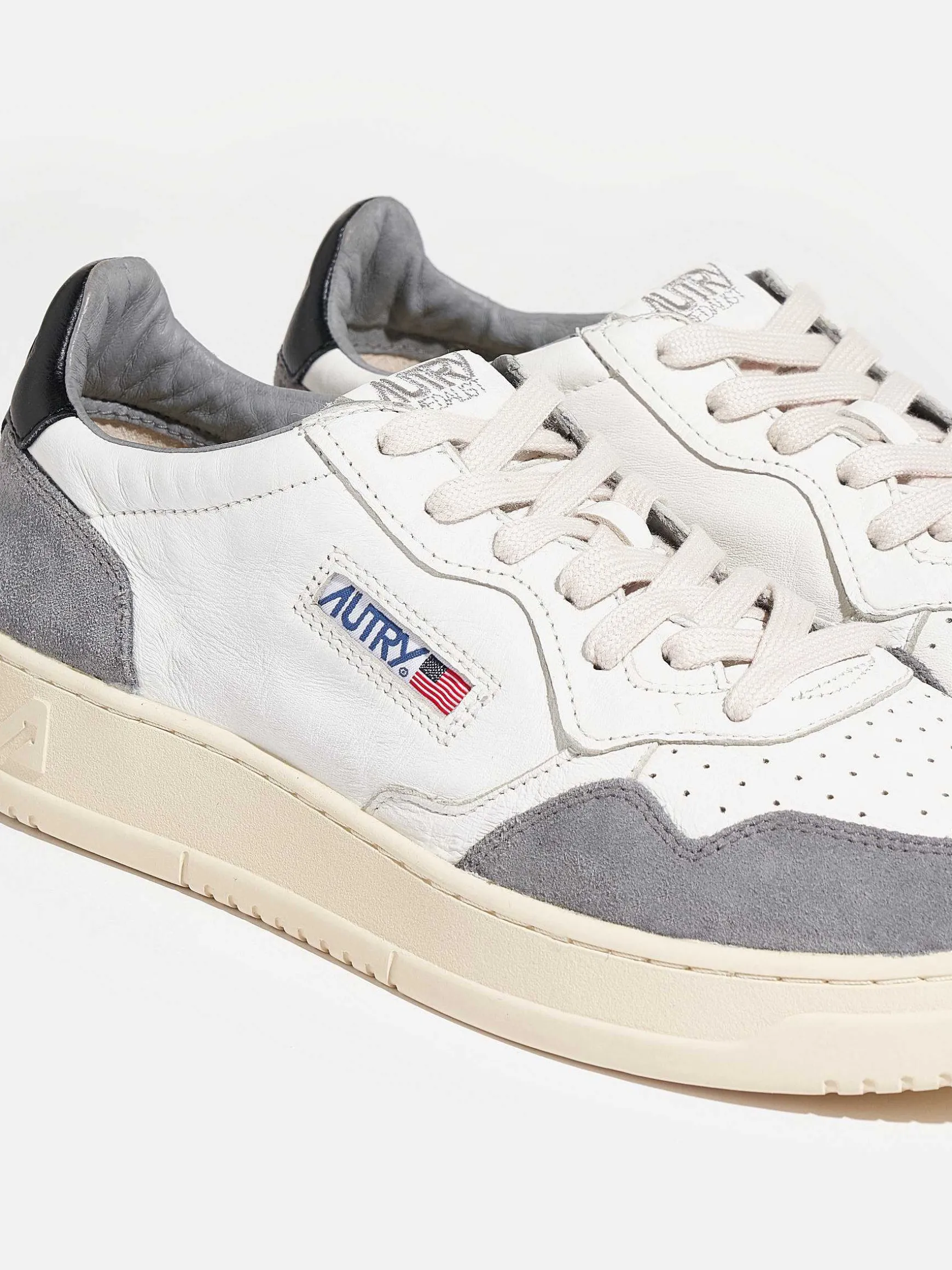 Autry | Medalist Low For Men