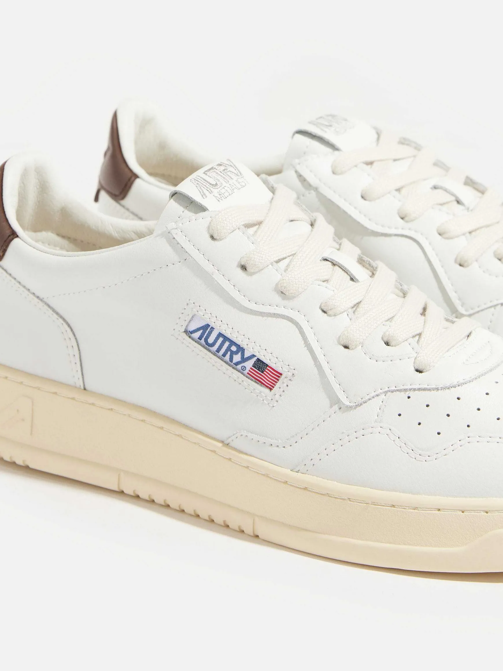 Autry | Medalist Low For Men