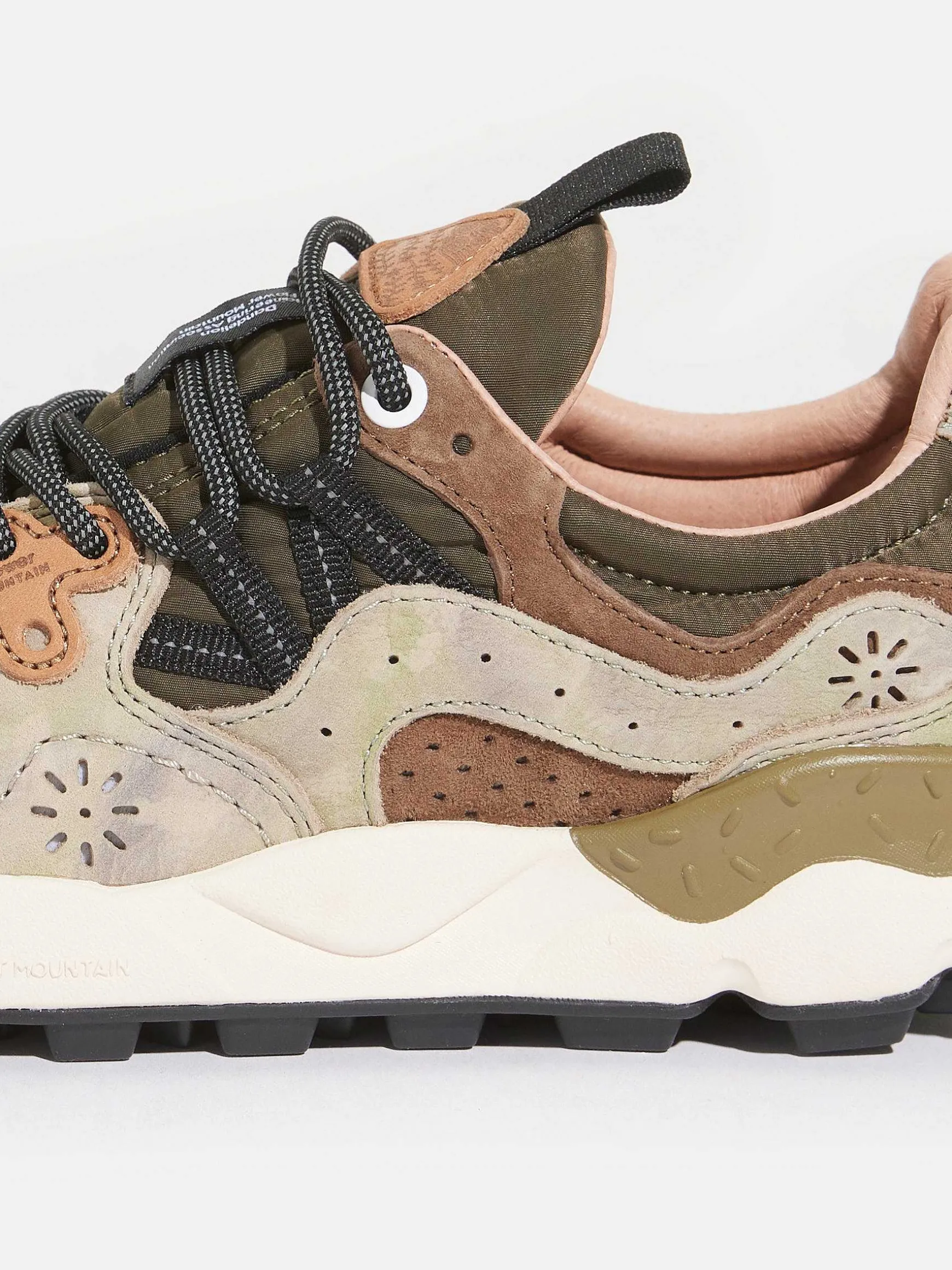 Flower Mountain | Yamano 3 Uni For Women