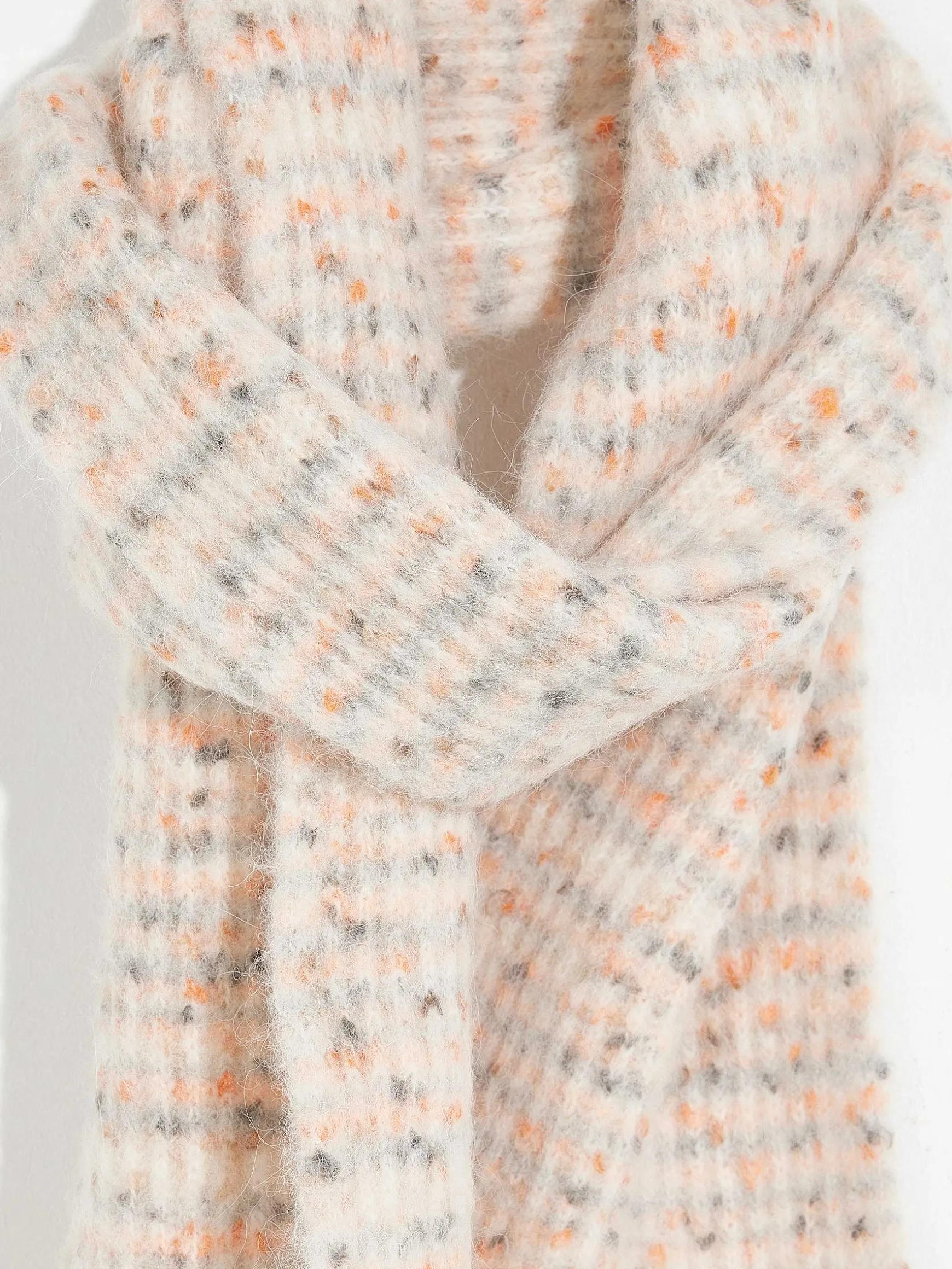 Latco Scarf