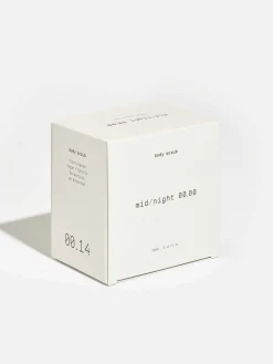 Mid/Night 00.00 | Body Scrub 00.14