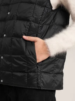 Taion | Crew Neck Button Down Vest Bodywarmer For Women