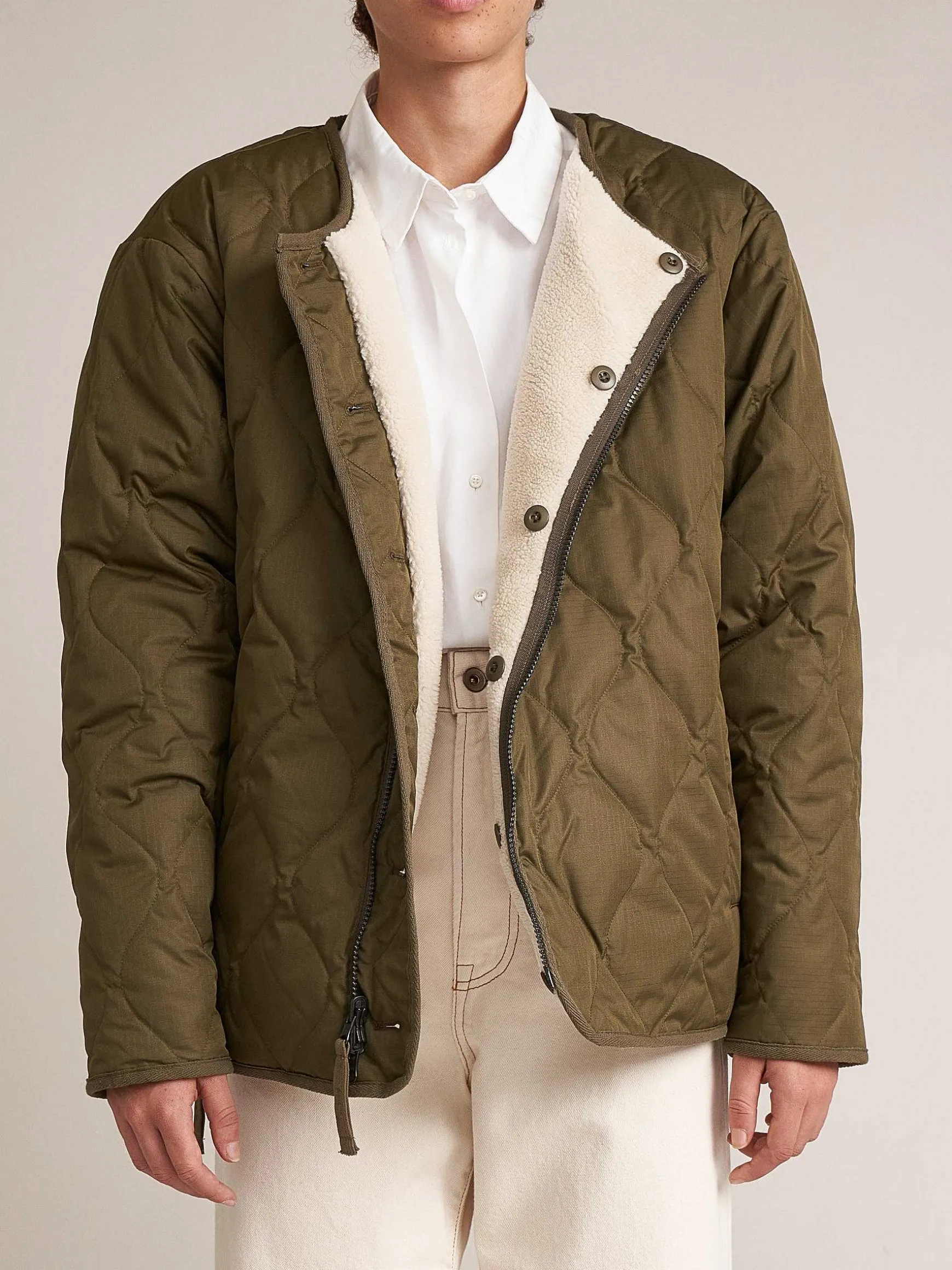 Taion | Reversible Military Crewneck Down Jacket