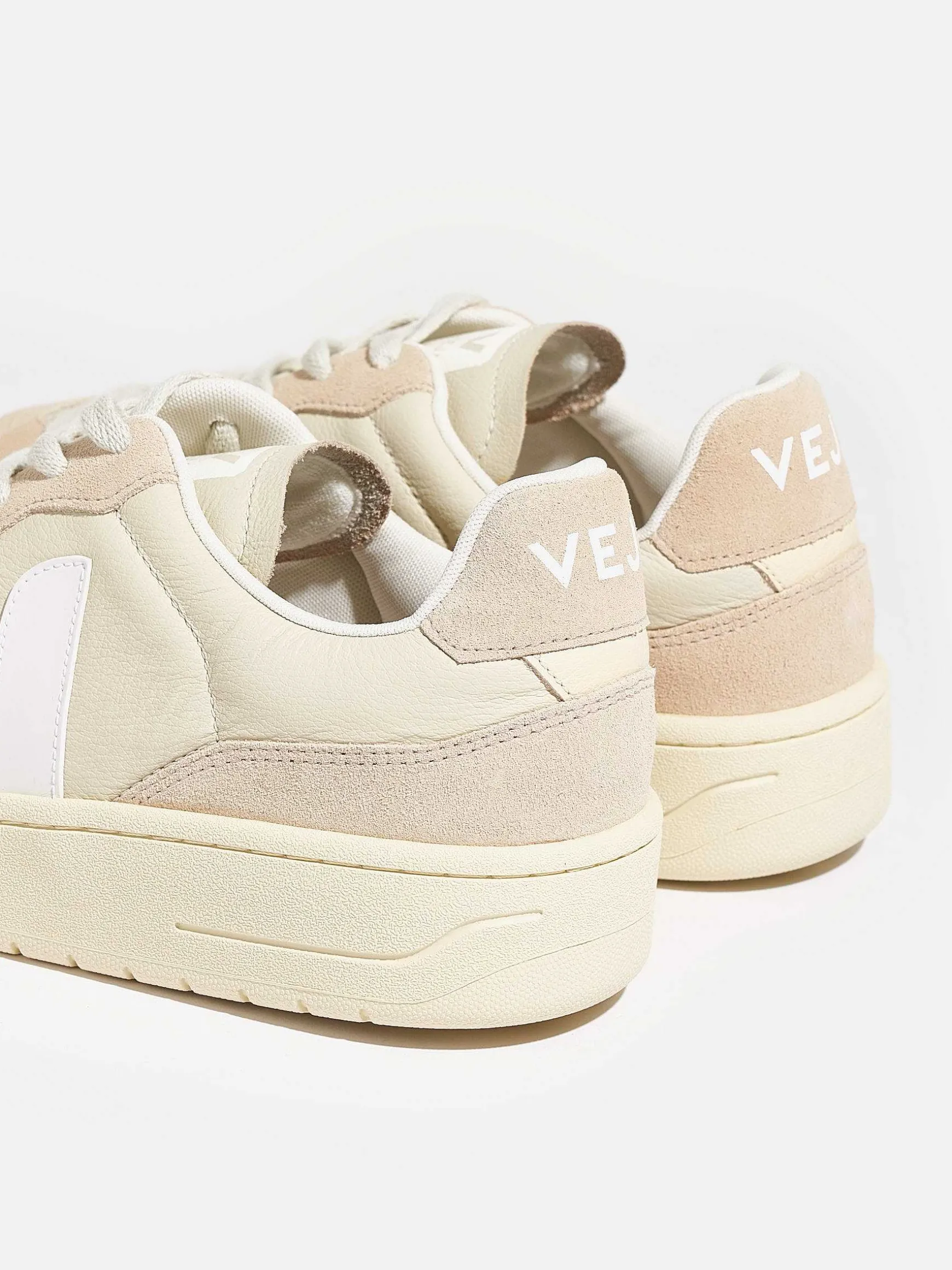Veja | V-90 For Men